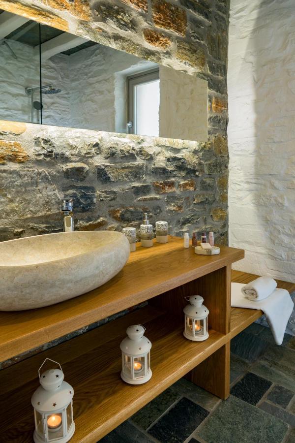 Maris Private Residence Folégandros エクステリア 写真