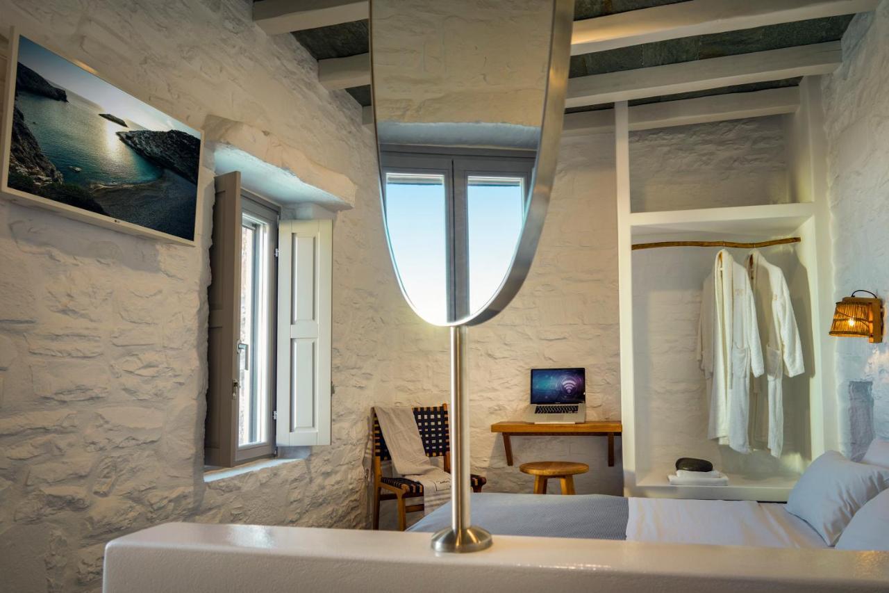 Maris Private Residence Folégandros エクステリア 写真